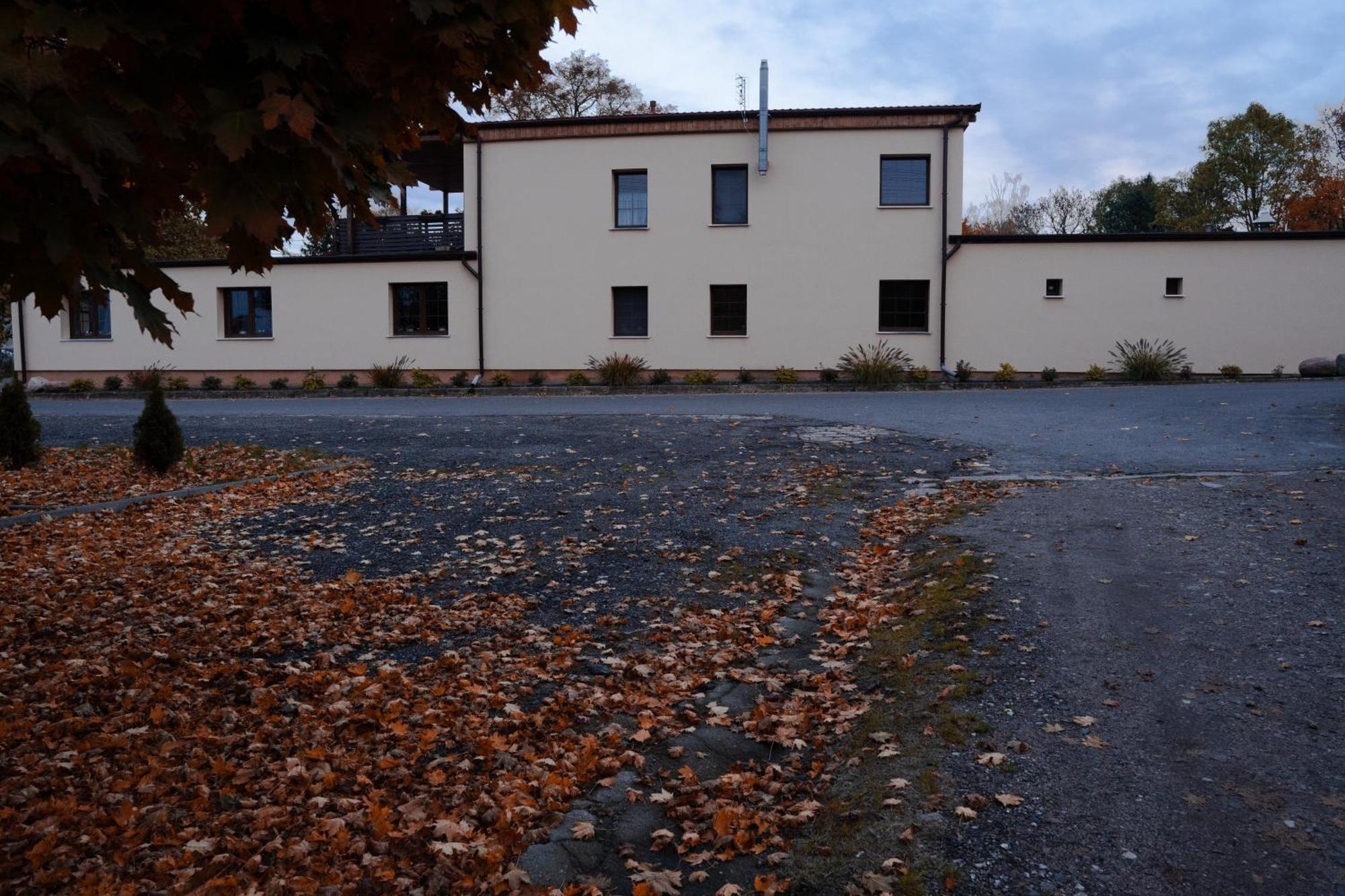 Bed and Breakfast Uroczysko Olesnica Chodzież Exterior foto